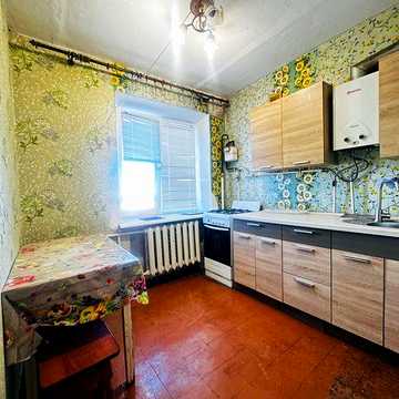 Продам 1-кімнатну квартиру в центрі міста(вул.Соборна)