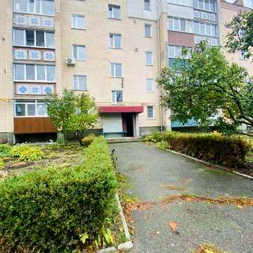 Продаж 3-кімнатної квартири з зручній локації а м. Корсунь -Шевченківський