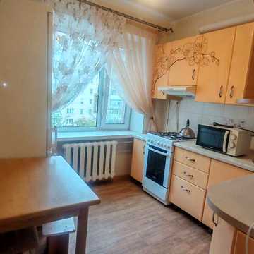 Продаж 2к Квартира Антонова Олега вулиця