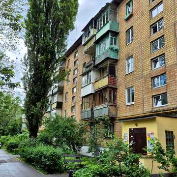 Продаж 2к 45м2 | Стіни цегла | Чорних Запорожців 14б | Петра Запорожця