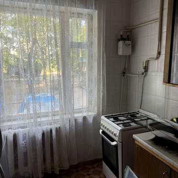 Продаж 3- кімнатної квартири на м-ві Незалежності