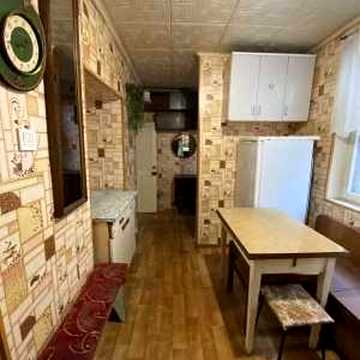 Продам 2 кімнатну квартиру на вул. Богдана Хмельницького.