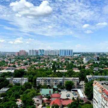 2-кімн. квартира 109 м² на 6-й ст. Фонтану у зданому будинку 1055 у.е./м  Вільне планування  Паркінг та комора  Генератор, Панорама міста