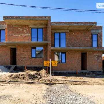 Продаж 3к Дім Івасюка вулиця