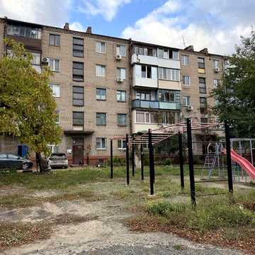 Продаж квартири на Югоку