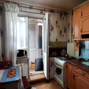 Сдам 1 ком квартиру  на Академика Королева ,
