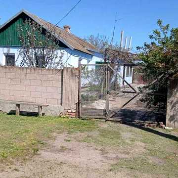 Продаж від власника — будинок 87,2 м² + 25 соток землі за 225 000 грн с. Плющівка, Баштанська громада, Миколаївська область