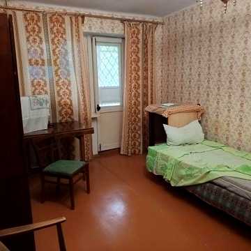 Оренда 1кімнатної Черемушки, 10й трамвай, своя