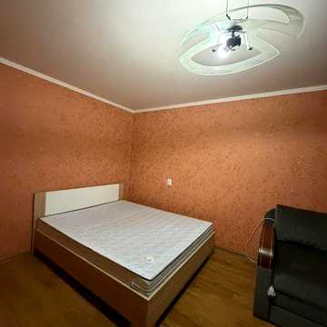 Здається 1,5 кімн. Кв. Вул. Лавріщева