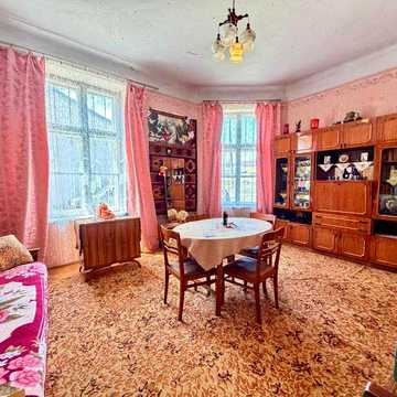 Продаж 3-кімнатної квартири 66.8 м², вул. Коперника, Стрий