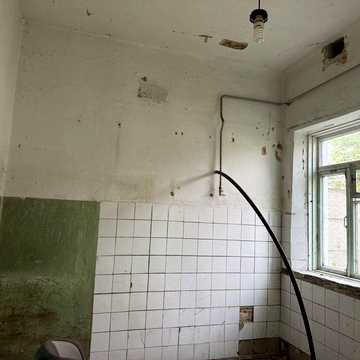 Продаж частини будинку на 4 сотках