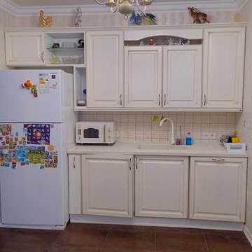 Продам 4 кімнатну квартиру на Троєщині вул. Данькевича 8