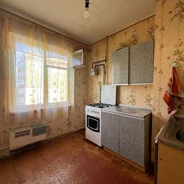 2х кімнатна квартира на Садах 1, житловий стан, поряд зупинка!