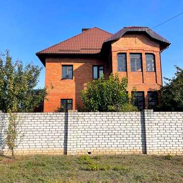 Продам чи обміняю на квартиру в Харкові (можливо без ремонту, можливо з доплатою)