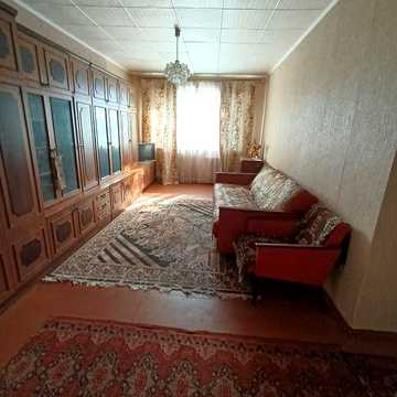 Продам 3-х Горішні Плавні.Торг