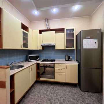 Продам 3 к.кв., Центр, 75 кв.м., Сумський ринок, Центральний парк