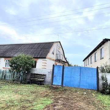 Продаж добротного будинку із хозпобудовами