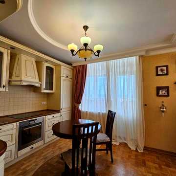 Є Генератор на будинок! Оренда двокімнатної Studio 60m2 |м| Житомирська