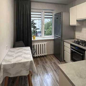 Продаж 1к Квартира Ігоря Каплуненка (Декабристів) вулиця