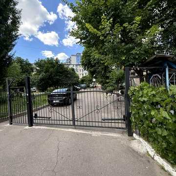 Перша оренда !Здам 2 кім Академіка Маслова закрита територія