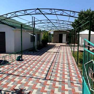 Продаж будинку в селі Куцуруб
