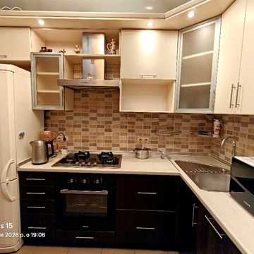 Оренда Без комісії 2 к м Деміївська 15 хвл.