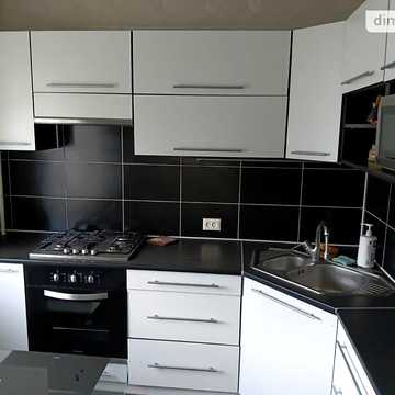 Довгострокова оренда 1к Квартира Академіка Сахарова вулиця