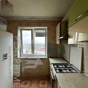Продаж 2х кімнатної квартири 96 серія Троєщина Закревського 27/2