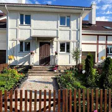 Продаж готового до в’їзду будинку, 180 м.кв, с. Северинівка, 30 км до Києва. Піч, генератор, власна свердловина, ліс за парканом