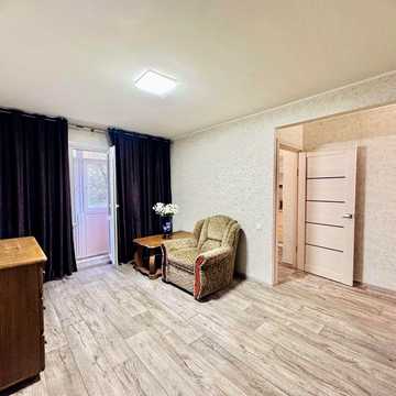 Продам 3-кімнатну квартиру по вул.Соборності (Соцмісто)