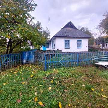 Продам будинок у Житомирській області  село Суслівка