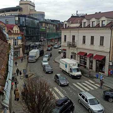3-к, Корятовича вул., 2, Центр