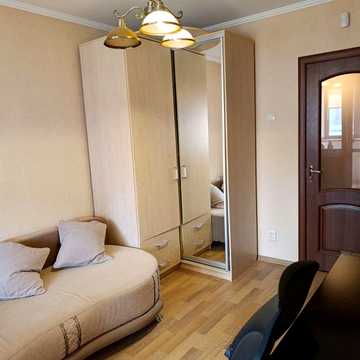 Без комісії для покупця. Продаж 3-к.кв. з кап.ремонтом, меблями і технікою.