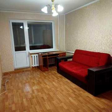 Терміново здам 2-ну квартиру на Митниці