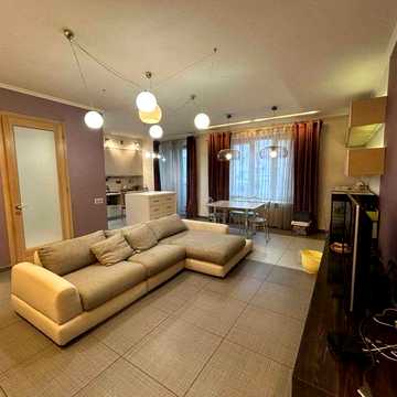 Сдам в аренду 4-х ком. кв. Героев Труда, 32А. Новострой ! АВТОНОМНОЕ отопление