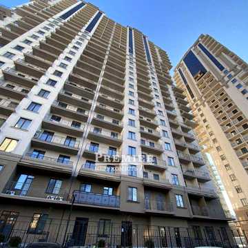 2 кімнатна 70м2 5 станція Великого Фонтану Юр. академія