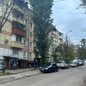 сдам 2 комнатную квартиру на проспекте Гагарина Днепр