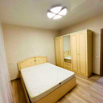 Продаж 3 км. квартири 55 кв. 10 лінія