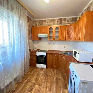 Велика3кім. 79м2,Лісовий масив, вул.Іваниса ,5А(Мілютенка) Метро Лісова
