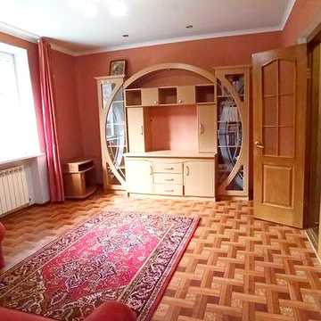 Продам трикімнатну квартиру Югок