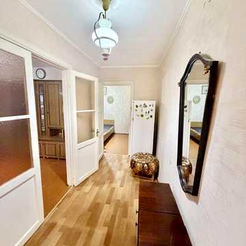 2 кімн.кв(2/9) 1 Травня центр міста 46000$