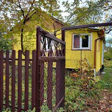 Княжичі, Ялинка, Дача літня. 6,4 соток. Без торгу. Ремонт, великий підвал. Газ. Документи дом\земля