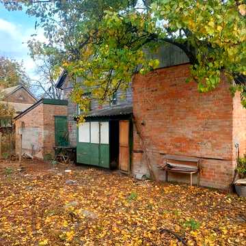 Продаж будинку в центрі міста