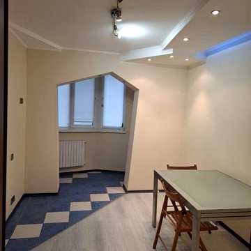 Продам 3 х  квартиру  Королева рынок Южный