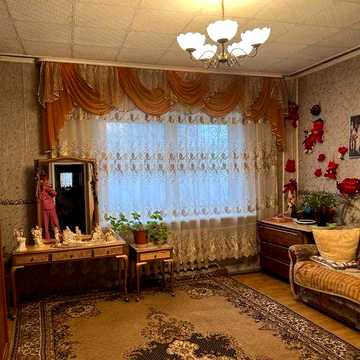 Здається житло у двоповерховому будинку в Коломиї