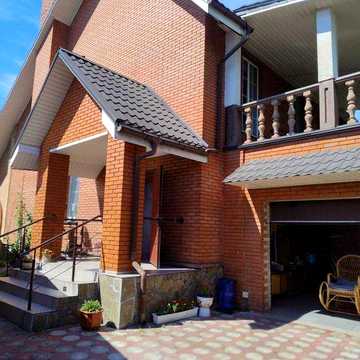 Будинок приватний в Києві 230 кв м (Троєщина)