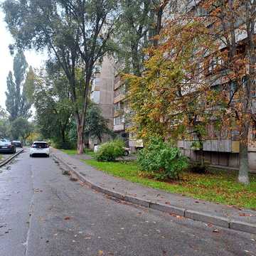 Продажа1ком.кв.21кв.м.Виноградарь подол.р-н.ул.Светлицкого24