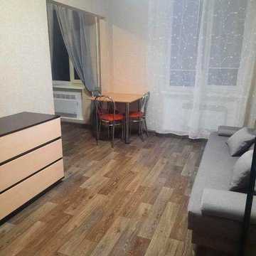 Сдам маленькую квартиру-студию на Суворова, 28