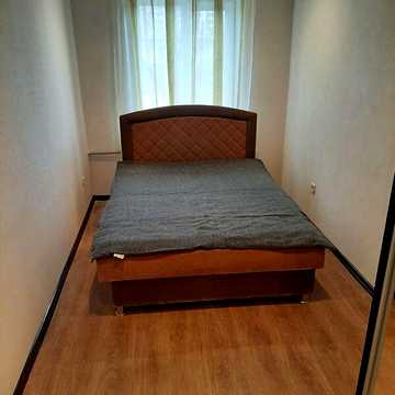 Довгострокова оренда 2к Квартира Алана Шепарда (Суворова) вулиця