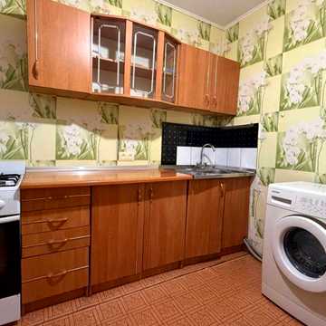 Сдам  1 комнатную квартиру на Черёмушках